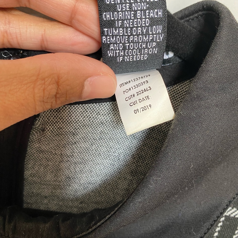 Hot Topic Dress - Picture 5 of 7